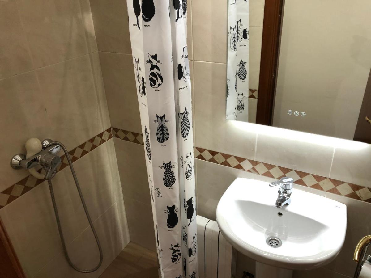 Apartaments Vicus 2 Con Vistas A La Plaza Mayor De Vic Dış mekan fotoğraf