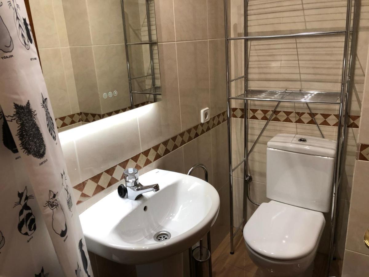 Apartaments Vicus 2 Con Vistas A La Plaza Mayor De Vic Dış mekan fotoğraf